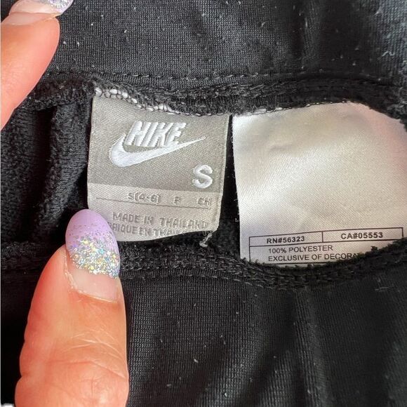 Nike capri pants - Picture 4 of 9